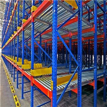 Ağır Hizmet Tipi Soğuk Hava Deposu Yerçekimi Palet Akış Raf Sistemi